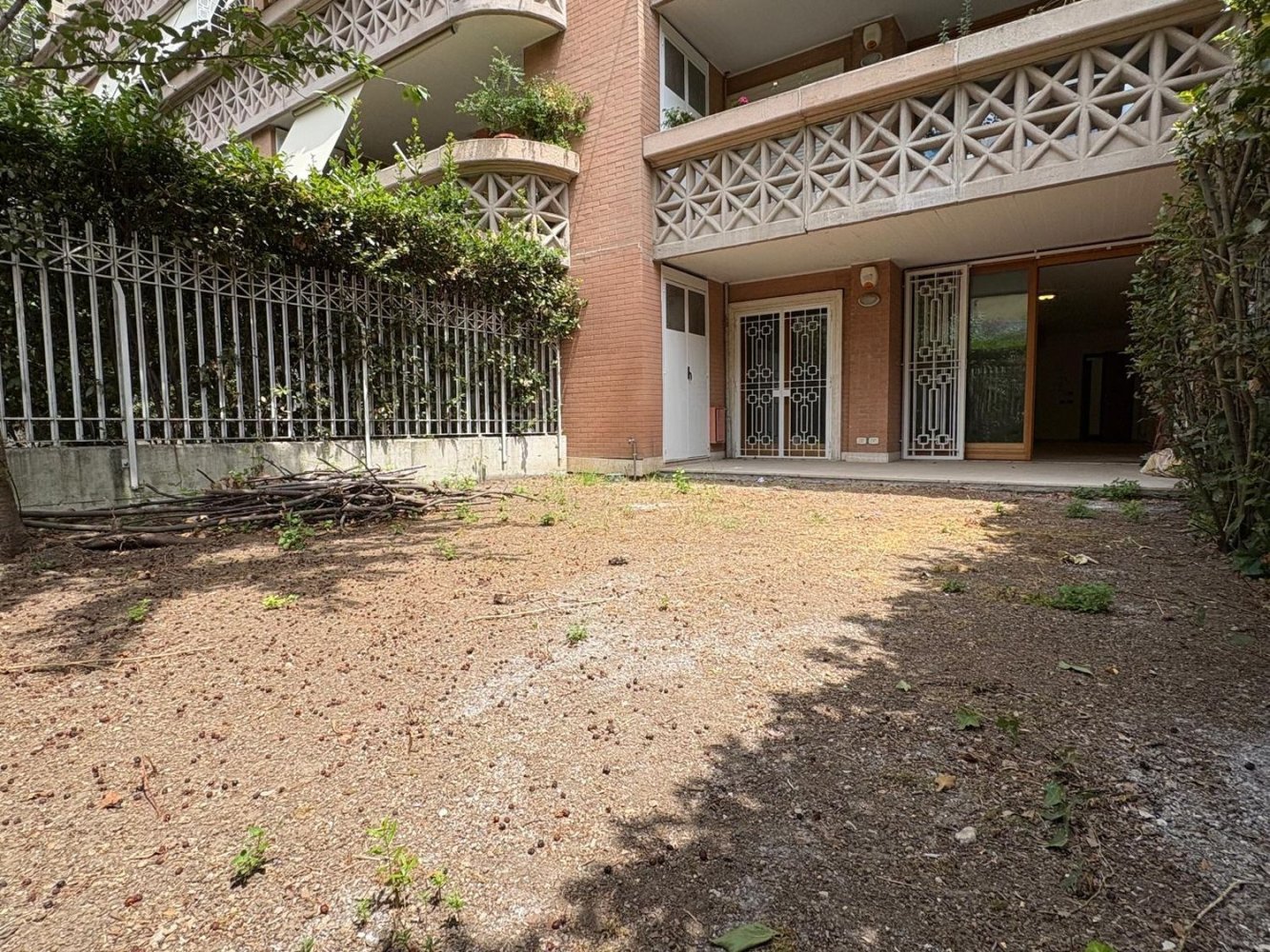 2 Schlafzimmer Wohnung in Rome, Italy, Nr. 391188