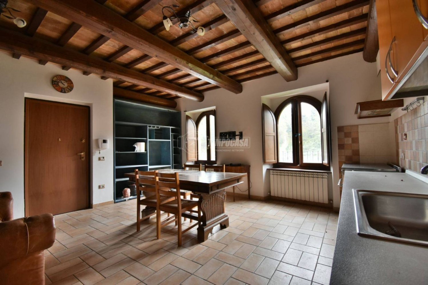 2 bedrooms Apartment in Caldarola, Italy No. 119643