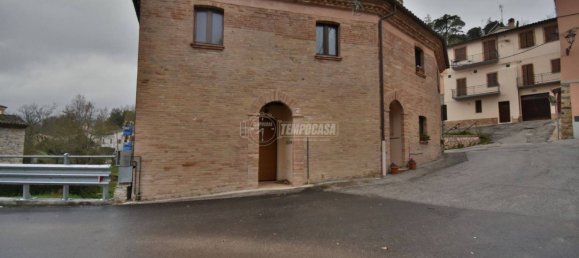 2 bedrooms Apartment in Caldarola, Italy No. 119643 9