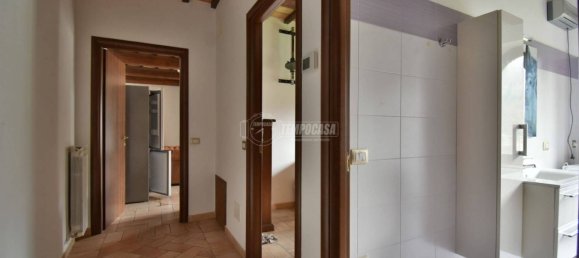 2 bedrooms Apartment in Caldarola, Italy No. 119643 4