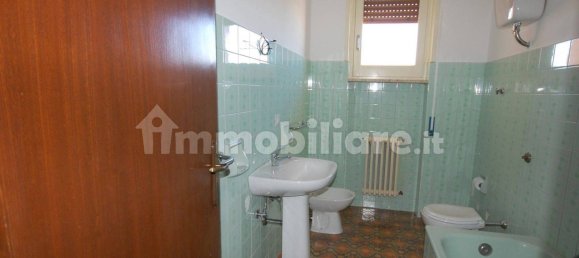 Apartamento de 2 dormitorios en Novoli, Italy No. 374465 9