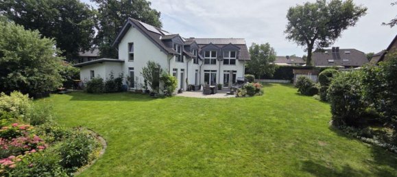 4 bedrooms House in Wesel, Germany No. 239274 2