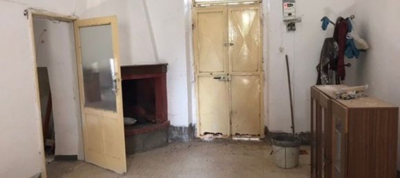 Дом с 3 комнатами в Челье Мессапика, Италия № 164631 14