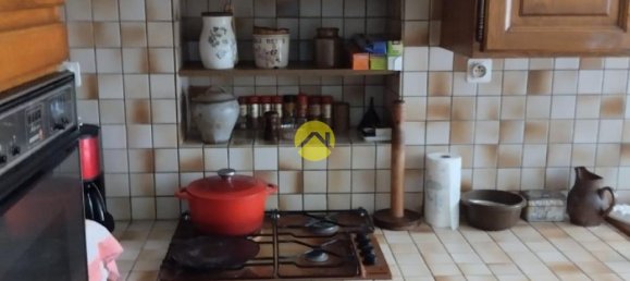 2 Schlafzimmer Haus in Vatan, France, Nr. 79666 3