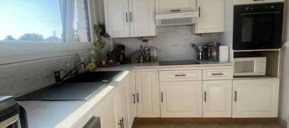 Квартира с 2 спальнями в Вилье-сюр-Марн, Франция № 330627 3