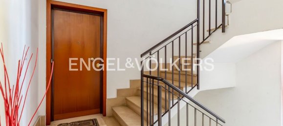 3 rooms Apartment in Rome, Italy No. 105543 27
