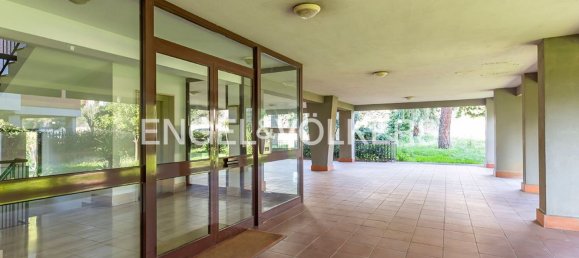 3 rooms Apartment in Rome, Italy No. 105543 29