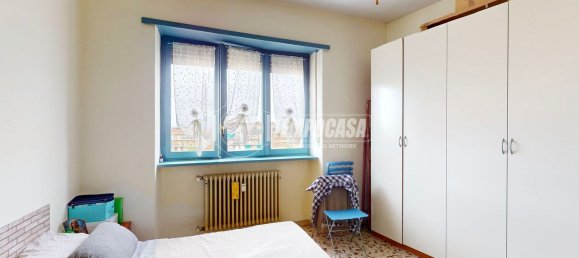 2غرفة شقة في Turin, Italy رقم 289943 3