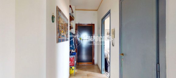 2غرفة شقة في Turin, Italy رقم 289943 11