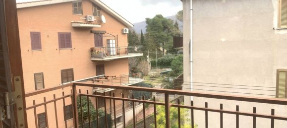 3 غرف نوم شقة في Tivoli, Italy رقم 154626 10