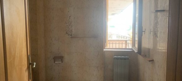 3 غرف نوم شقة في Tivoli, Italy رقم 154626 20