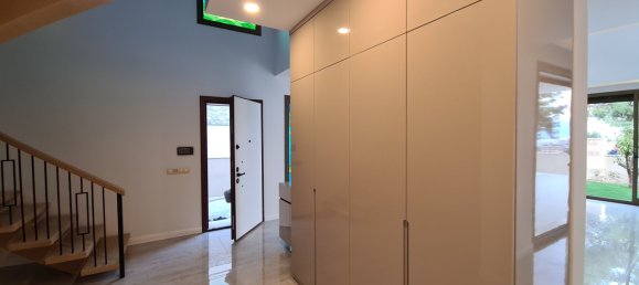 Villa 4+1 in Kusadasi, Turkey No. 16787 5