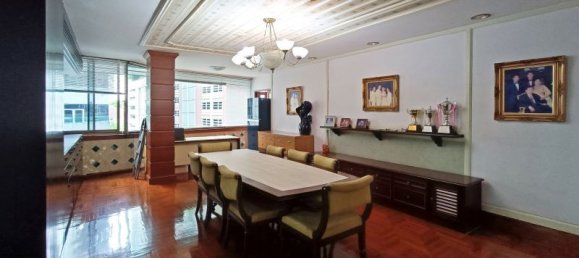 4 bedrooms Condo in Bangkok, Thailand No. 11284 11