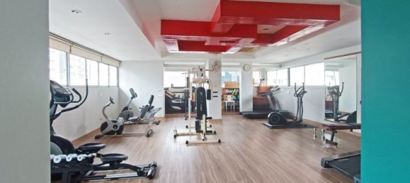 4 bedrooms Condo in Bangkok, Thailand No. 11284 16