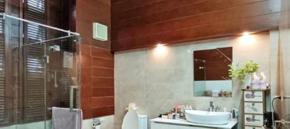 4 bedrooms Condo in Bangkok, Thailand No. 11284 13