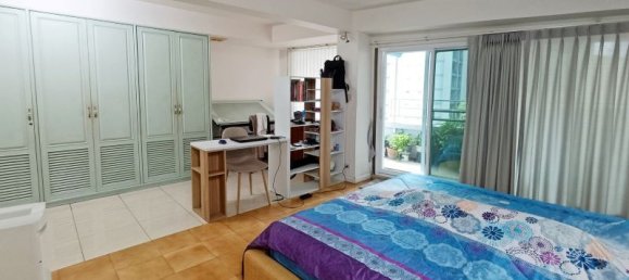 4 bedrooms Condo in Bangkok, Thailand No. 11284 6