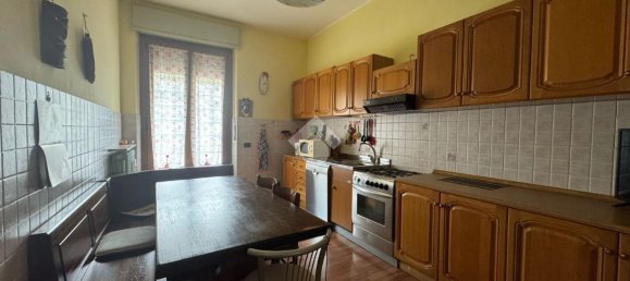 6 rooms Villa in Vercelli, Italy No. 127959 16