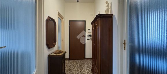 6 rooms Villa in Vercelli, Italy No. 127959 26
