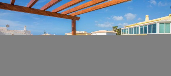 4 غرف نوم فيلا في Guia, Portugal رقم 107512 25