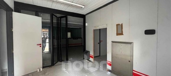 121m² Commercial property in Mataro, Spain No. 39578 9