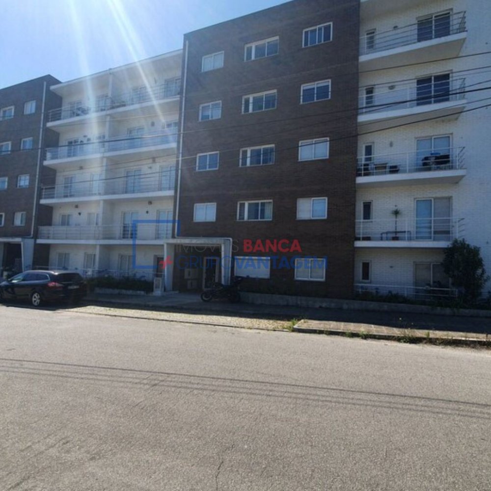 1 bedroom Apartment in Ermesinde, Portugal No. 246750