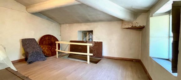 9 rooms House in Caprino Veronese, Italy No. 232717 6