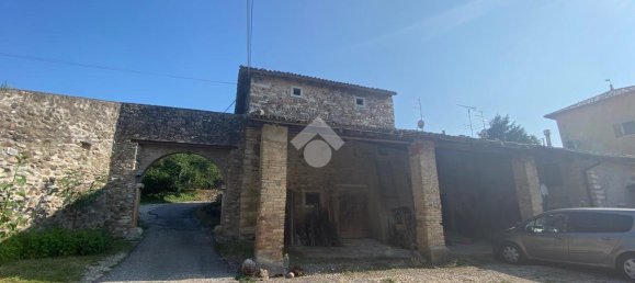 9 rooms House in Caprino Veronese, Italy No. 232717 17