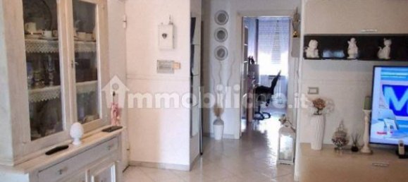 2 bedrooms Apartment in Torre Annunziata, Italy No. 357708 6