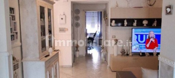 2 bedrooms Apartment in Torre Annunziata, Italy No. 357708 7