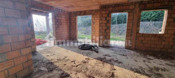 Villa de 3 dormitorios en Gazzola, Italy No. 86998 14