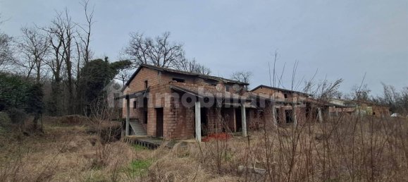 Villa de 3 dormitorios en Gazzola, Italy No. 86998 22