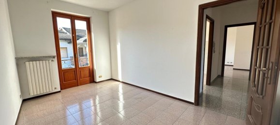 3غرفة منزل في Borgo Vercelli, Italy رقم 80692 25