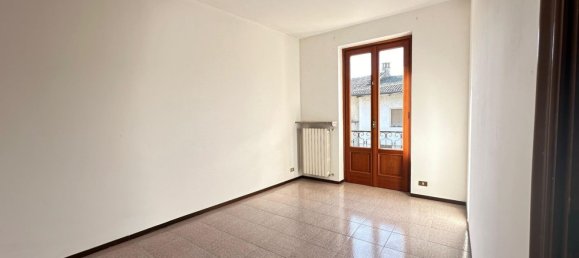 3غرفة منزل في Borgo Vercelli, Italy رقم 80692 2