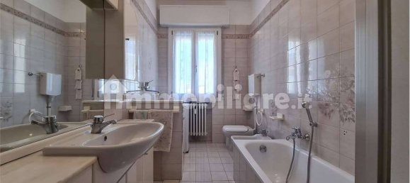 3 Schlafzimmer Wohnung in Modena, Italy, Nr. 323371 11