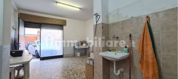 3 Schlafzimmer Wohnung in Modena, Italy, Nr. 323371 23