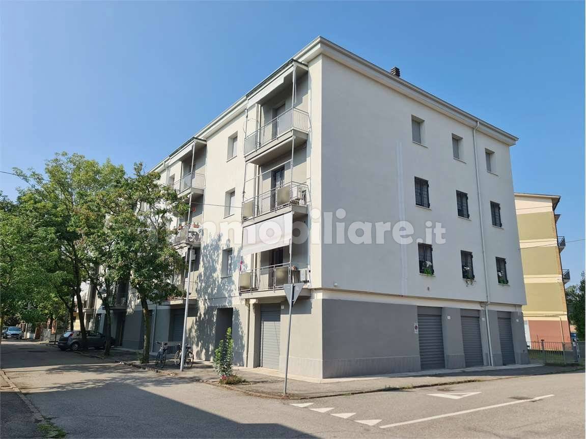 3 Schlafzimmer Wohnung in Modena, Italy, Nr. 323371