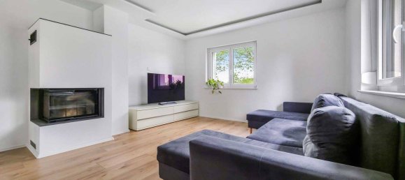 Adosado de 10 habitaciónes en Stuttgart, Germany No. 371097 6