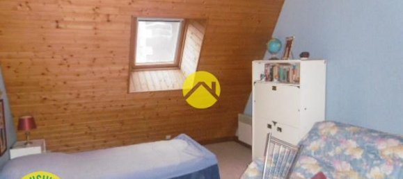 3 bedrooms House in Ruffec, France No. 76207 3