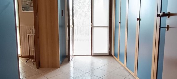 4 bedrooms Villa in Cadorago, Italy No. 362309 15