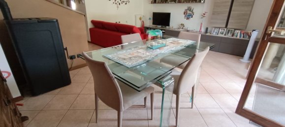 4 bedrooms Villa in Cadorago, Italy No. 362309 3