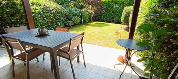 4 bedrooms Villa in Cadorago, Italy No. 362309 10