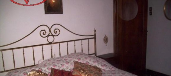 8-salle Bâtiment à Laterina Pergine Valdarno, Italy No. 235141 4