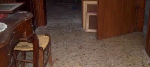 8-salle Bâtiment à Laterina Pergine Valdarno, Italy No. 235141 14