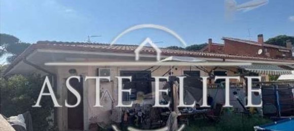 4 rooms House in Ardea, Italy No. 13079 4