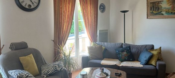 Casa de 3 dormitorios en Charente, France No. 340124 2