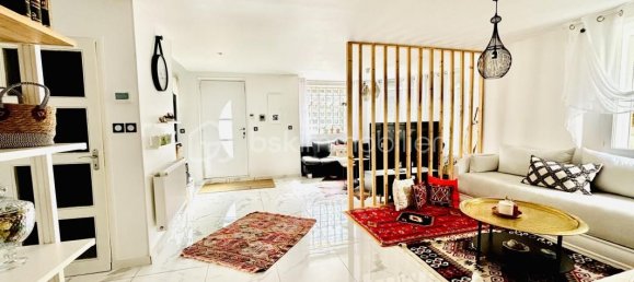 5 bedrooms House in Gagny, France No. 175635 22