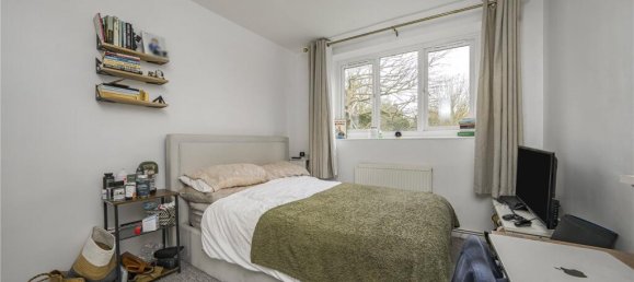 3 chambres Appartement à London, United Kingdom No. 7295 8