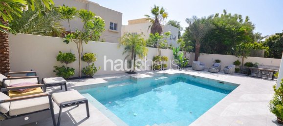 5 bedrooms Villa in Meadows, UAE No. 98613 9
