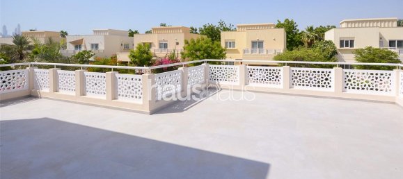 5 bedrooms Villa in Meadows, UAE No. 98613 27