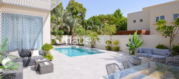 5 bedrooms Villa in Meadows, UAE No. 98613 2